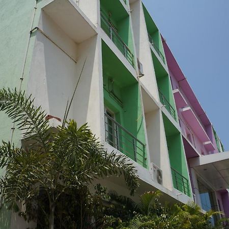 Lotels Hotel Chennai Exterior photo