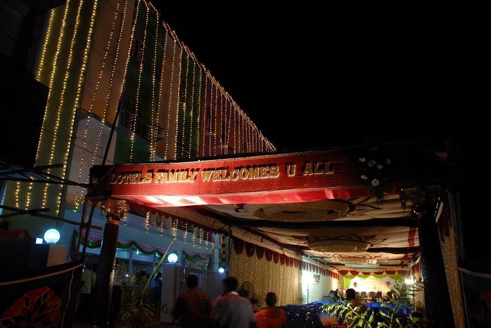 Lotels Hotel Chennai Exterior photo