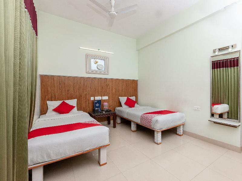 Lotels Hotel Chennai Exterior photo